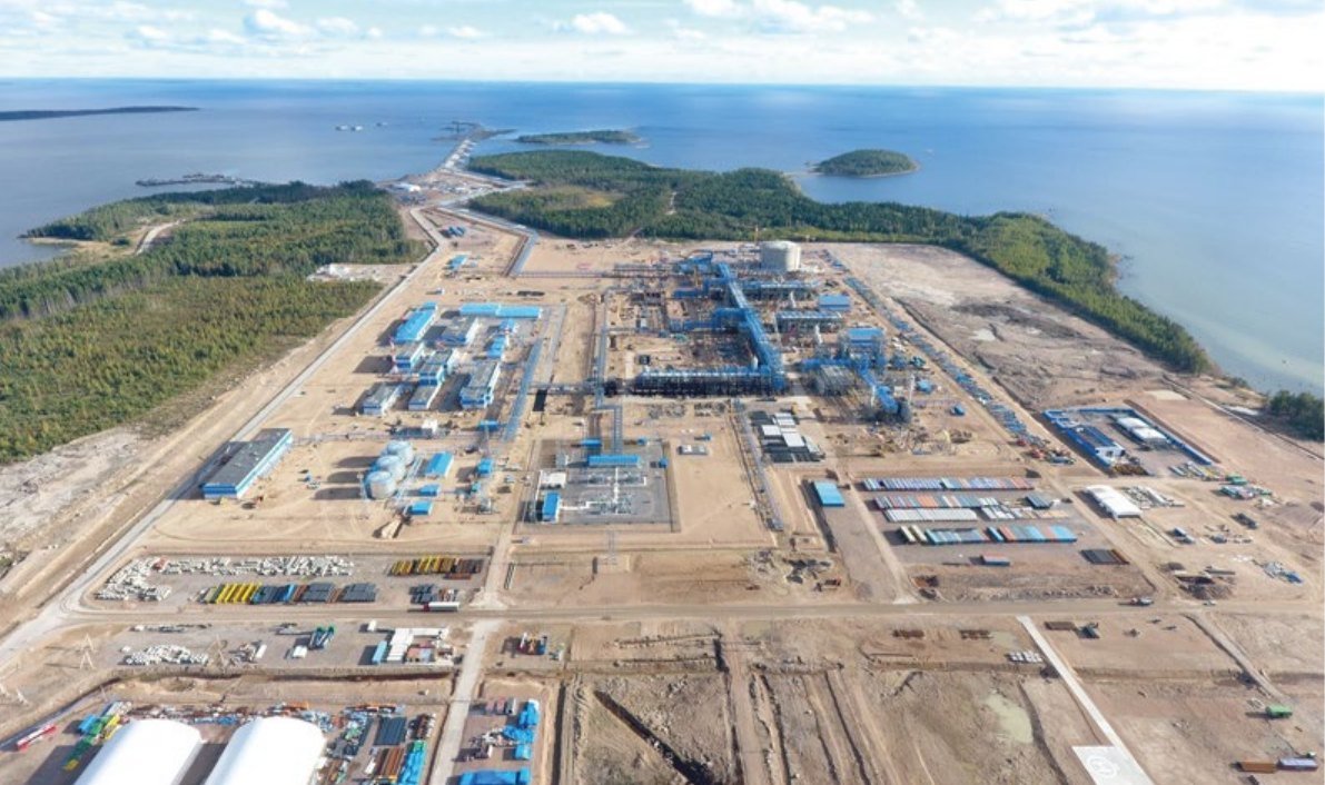 Construction of a Complex for Production, Storage and Shipment of Liquefied Natural Gas